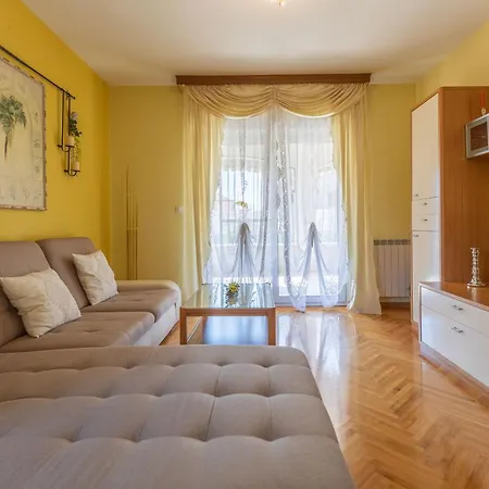Marinko, No 2 *
