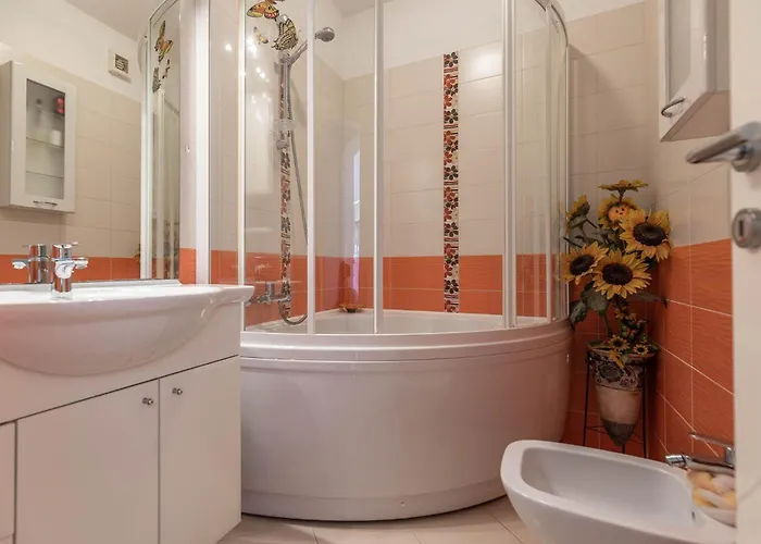 Marinko, No 2 דירה *