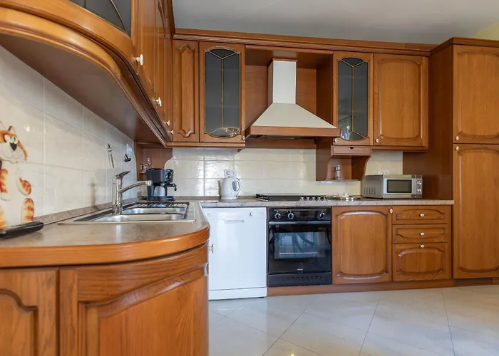 Marinko, No 2 Apartment *