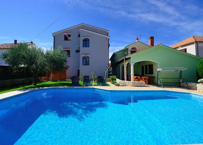 Marinko, No 2 Apartment *
